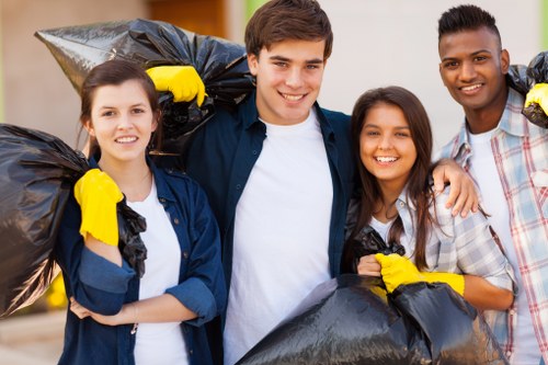 Business waste removal services in Hoxton